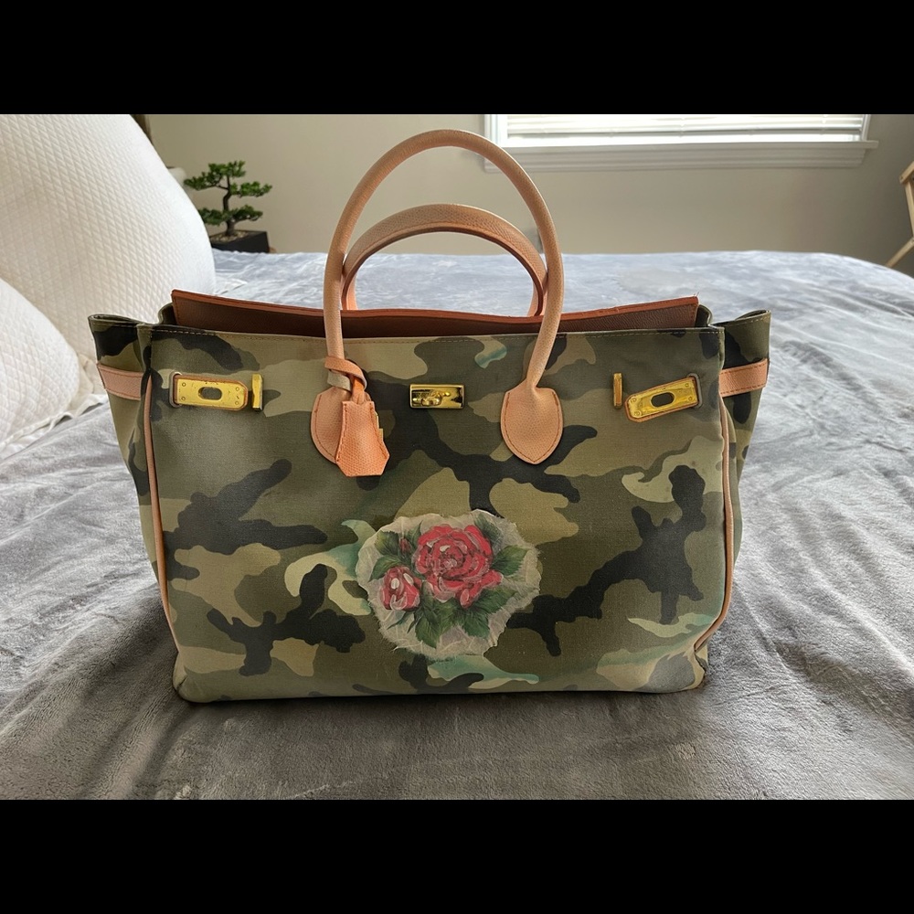 Handbag